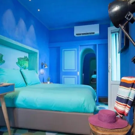 Cottage In Sorrento By Marina Grande Beach * Σορέντο