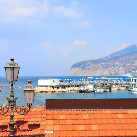 Cottage In Sorrento By Marina Grande Beach