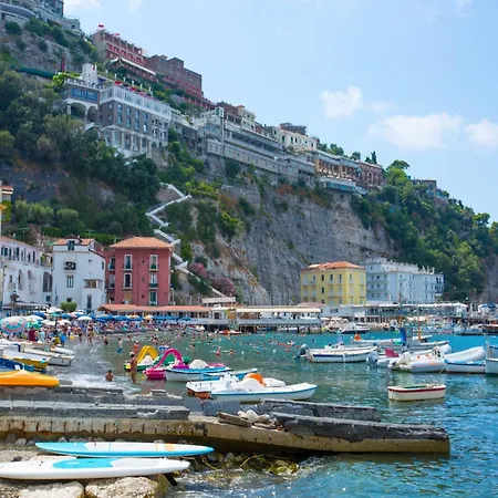 Cottage In Sorrento By Marina Grande Beach Διαμέρισμα